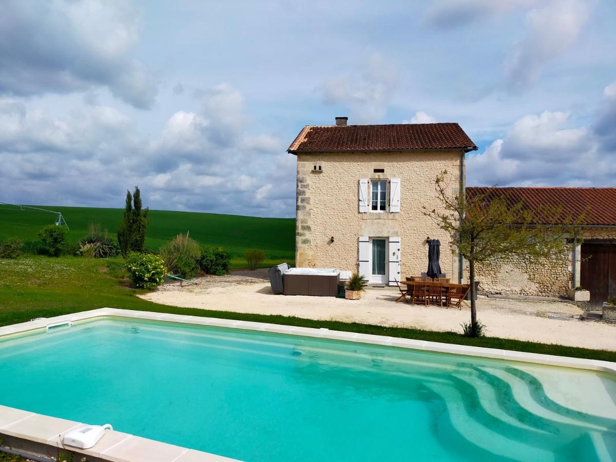 Gîte Chez Cheynaud Celles  Extérieur photo